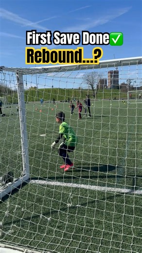 First save done✅Rebound…?No problem with my defender there💪#football#gk #goalkeeper #soccer #shorts