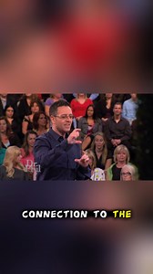 Psychic Medium John Edward Performs Audience Reading on | See more in the comments section 👇 | Update Dr. Phil