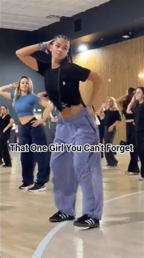 That One Girl Who You Can't Stop Watching 🧚‍♀️ | Célandine Payet