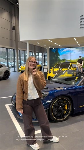 Porsche Zentrum Kaiserslautern on Instagram: "Heute ist der 1. Februar – und wir denken schon an den Frühling.☀️ Offen, laut, kompromisslos: Porsche 718 Spyder RS in Enzianblaumetallic, 500 PS purer Fahrspaß. Noch ist Winter – aber die Sehnsucht fährt schon offen. 🚀 Dein Frühlingsbegleiter wartet. Kontaktiere unser Verkaufsteam oder melde dich per DM. 📞 +49 631 31691-1 📧 info@porsche-kaiserslautern.de #Porsche #SpyderRS #Frühling #performance _____________________________ 718 Spyder RS (WLTP)