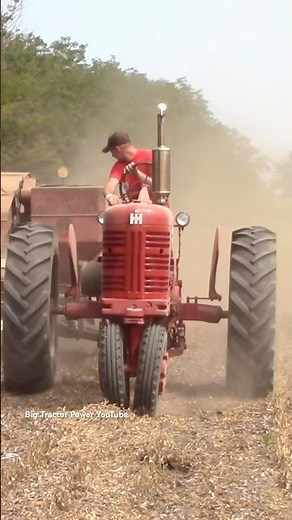 INTERNATIONAL FARMALL 400 Tractor #bigtractorpower