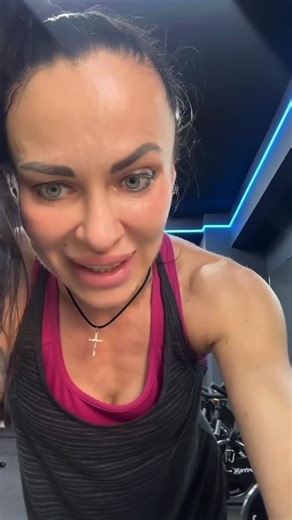 Елена Скорик•Спорт•Мотивация on Instagram: "Коли на твоєму ефірі зустрічаються однодумці😉😂😎"