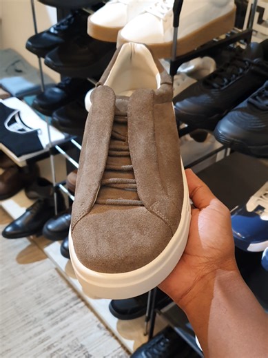 ✅ Straight from USA 🇺🇸 📍 ለቡ አሹ ስጋ ቤት ፊት ለፊት ፌኑ ሞል Icon men's #fashion #clothes #foryoupage #viralvideo #shoes