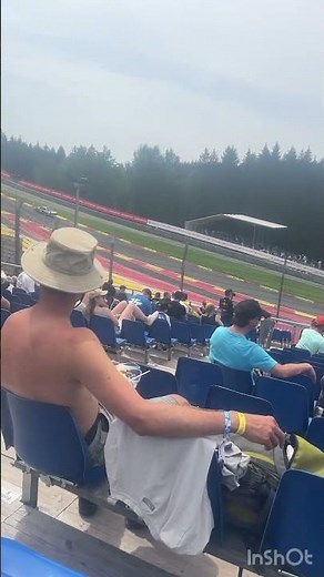 Course de voiture ancienne