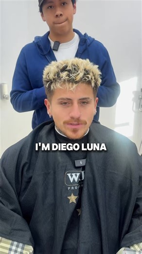 𝐒𝐚𝐧 𝐉𝐨𝐬𝐞 𝐁𝐚𝐫𝐛𝐞𝐫 • 𝐑𝐨𝐛💈 on Instagram: "My guy @diegsterz pulled up for that fresh taper for his Disneyland trip 🔥👊🏽 San Jose 📍Link In Bio To Book🔗🗓️ Work done by: @valenciacutz #diegoluna #sanjosebarber #lowtaperfade #texturefringe #burstfade"