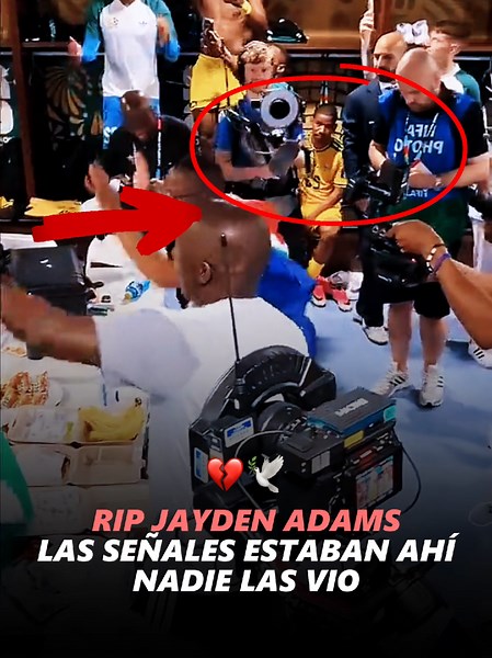 🚨⚽️ Reportes NO CONFIRMADOS indican que la muerte del futbolista sudafricano Jayden Adams estaría relacionada con una posible depresión, mientras las autoridades aún investigan el caso y no han confirmado la causa oficial. Adams murió a los 25 años, pocos días después de la eliminación de Sudáfrica del Mundial. Durante el torneo también sufrió la pérdida de su abuela. Estas son las imágenes que hoy conmueven al mundo del fútbol.