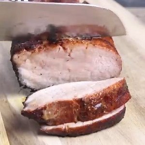 ➡️ Recipe: https://www.backtomysouthernroots.com/the-best-grilled-pork-loin-recipe/ Grilled pork loin with a homemade rub is easy to make, packed with flavor and turns out perfectly tender and juicy every time. #sponsoredpost #ad #USApork #WisconsinPork Wisconsin Pork Association | Back To My Southern Roots