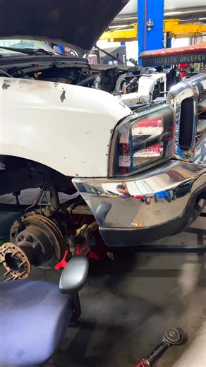 New exhaust parts on the 7.3 powerstroke plus the upgraded turbo pedestal! Call ☎️ 404-709-8952 if you own a 7.3 powerstroke #dieselmechanic #mechanicsoftiktok #powerstroke #fyp #fypシ #ortizdiesels #diesel #trucks #trucksofinstagram #reels #dieseltrucks #mechanic #trending #truckporn #trucklife #auto automotive #autos #autolike #facebook #fb #fbpro #fbreelsfypシ゚viralvideo #reelsviral #video #shorts #parati #fypシ❤️💞❤️ #fypシ゚viralシfypシ゚ #viralpost❤️ #réel | Ortiz Diesels