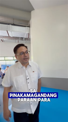 Sa first day ng government work ngayong 2026, binisita ko ang ating Business Permit Renewal to check its operations. Ongoing ang business permit renewal mula January 5 to 20, 2026, Mondays to Fridays, 8am to 5pm, sa Muntinlupa Sports Center. #RuffyBiazon #Muntinlupa #BusinessPermitRenewal2026 | Ruffy Biazon
