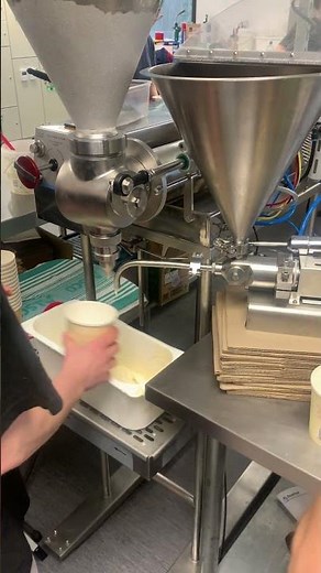 Hunter Model 305 with Custom Nozzle & Hunter Model 205 with Suckback Nozzle - Ice Cream (2)