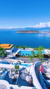 📍Experience the breathtaking beauty of Dali, China—where the mountains kiss the seaside and every view feels like a postcard. 🌊🏔️ Lose yourself in the serenity of this hidden gem. #DaliChina #SeasideParadise #YunnanDreams #yunnan #chinatravel | Mike China Vlog