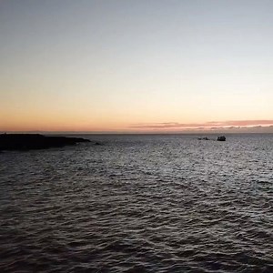 Wonder what Hawaii's underwater seascape look like? 🌊🌈😎 See for yourself with Atlantis: http://bit.ly/AtlantisKona | Hawaiian Islands