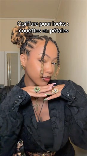2 Loc petal buns