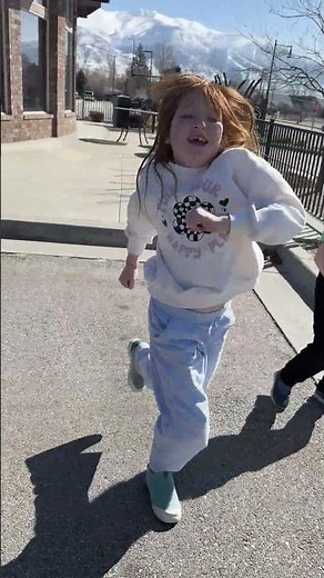 Adley's Green Handed Dance for St. Patricks Day!! 💚