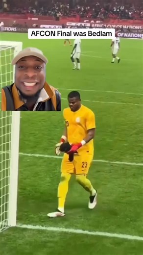 King Tunde Ednut on Instagram: "🤣🤣🤣🤣🤣🤣🤣🤣🤣🤣 NOTE: This page does NOT support violence. Stay safe out there and say NO to crime. 📺: @mc_lively"