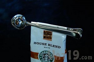 Coffee Scoop 'n Clip: Measure out the coffee and clip the bag closed.