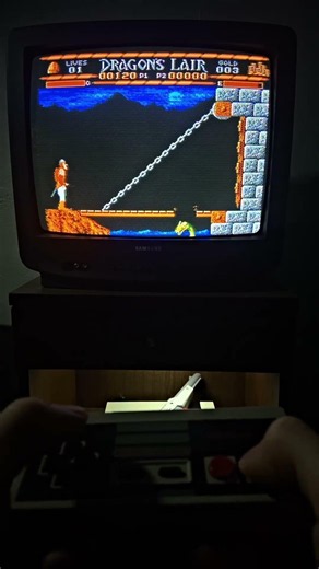 Dragon's Lair Walkthrough Part 82 (NES CRT TV) #dragonslair #dirkthedaring #princessdaphne #cinematr