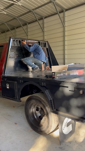 Algo bien🫡Garcia Brother’s Welding #fabrication #welder #flatbed #soldador #reelsviral | Garcia Brother’s Welding