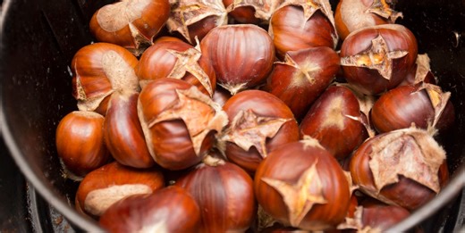 An easy air fryer roast chestnut recipe that tastes JUST like Christmas markets