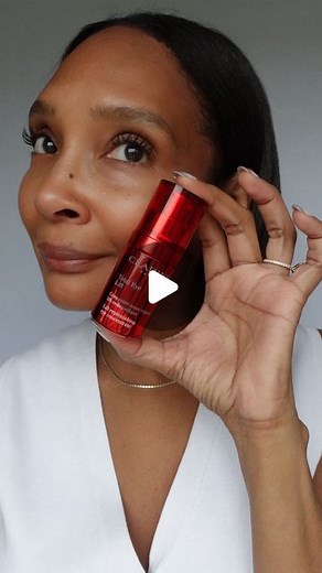 Salina Williams on Instagram: "@clarinsusa Total Eye Lift is the addition to my skincare regimen I needed. I have been using Clarins for several months. If you are like me and can’t use retinol this is the natural alternative that gives real results. Such a small amount goes a long way and it’s worth it. Aging gracefully does not mean you can’t do it looking and feeling your absolute best and @clarinsusa agrees! #TotalEyeLift #60secondlift @clarinsusa #ClarinsPartner"
