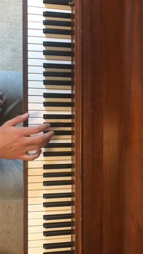 DUN DUN DUN DUN! The Most Ominous Chord Progression In Music #musictheory #pianotutorial #piano
