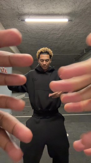 Ocho TikTok Dance Moves
