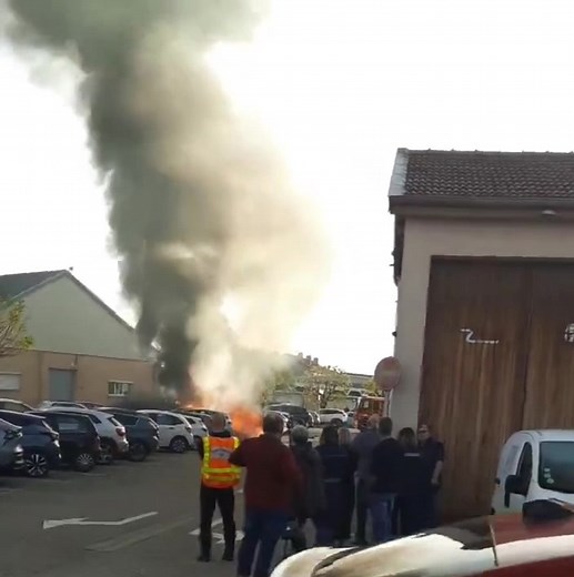 112K views · 511 reactions | Lunévillois(es): 3 voitures détruites...