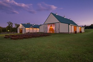 The Barns at Maple Valley Farm LLC | Tours and Available Dates