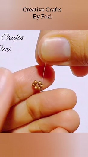 DIY Beaded Crystal Bracelet Tutorial #DIYbracelet #BeadedJewelry #HandmadeBracelet #CrystalBeads #JewelryMaking #CraftTutorial | Fouzia Shahid