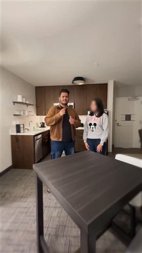 Yudi J (Pritesh Jagani) Study Abroad (USA) & Career Coach on Instagram: "2024 was called the worst job market ever in America Hiring freezes. Ghosted applications. No callbacks. She came to the U.S. with just 10 months of experience. Yet… She landed multiple job offers And multiple co-ops. Meet Riya 👇 - Master’s in Engineering Management at Purdue University - Summer Intern at BorgWarner $20–27/hr - Fall Intern at Tesla $25–35/hr When nobody was hiring… She still has interviews. Not because of 