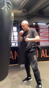 359K views · 3.3K reactions | Old School ∕ Right Elbow Guard #boxing | 24 Hour News | Facebook