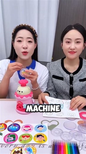 Amazing Badge Making Machine 📛🤩✨ #funny #sprunki