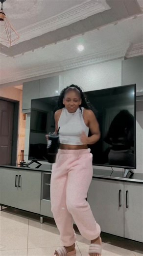 Experience Amapiano Vibes with Sonke Gumba