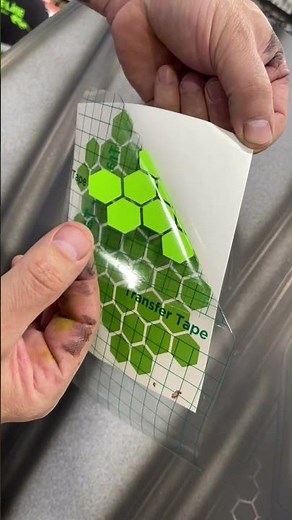 How to airbrush custom paint honeycomb stencil from LiME LiNE ￼