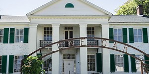 Hometown Hauntings: The Lady of Lone Oak