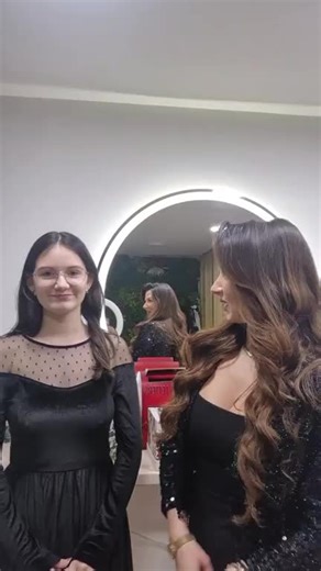 Discover the Art of Tombola Aly Beauty Style