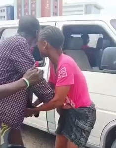 Female commercial driver cries out after being as$@ulted by 'agbero' in Lagos. A female commercial driver has cried out after being as$@ulted by a thug, known locally as agbero, while trying to prevent the theft of her car’s battery. The attack occurred near the Oriental Hotel, where the suspect boarded her vehicle pretending to be a passenger heading to the Nigerian Law School. According to the driver, she became suspicious when she noticed the suspect attempting to remove her car battery throu