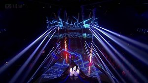 565K views · 876 reactions | James Arthur and Nicole Scherzinger's SENASTIONAL duet of Bob Dylan's 'Make You Feel My Love' | The Best of X Factor | Facebook