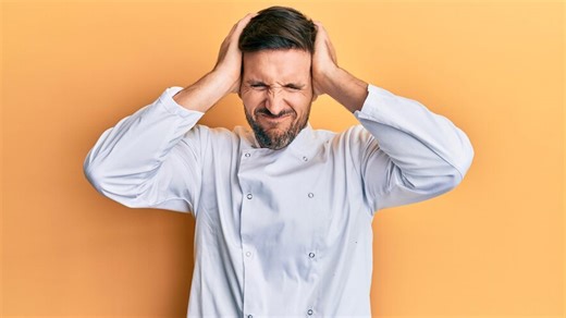 The Complete Guide to Migraine Attacks: Expert Explains Duration, Phases, And What to Expect