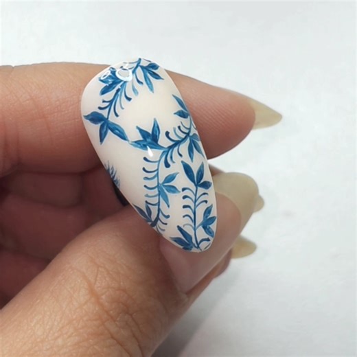 Exotic Nails on Reels