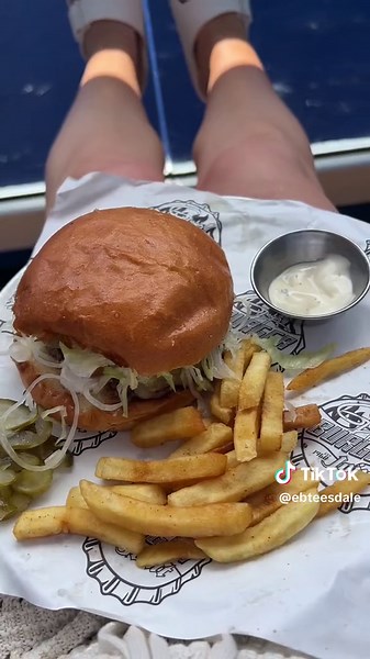 Carnival Splendor Sea Day: Brunch, Karaoke, and Epic Sunset