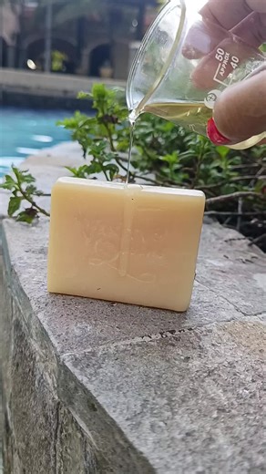 Revitalize Your Skin with Kojic Cream Soap by Vanity and Queens