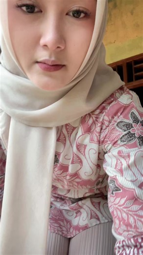 pr3tty.n4y (@_rahelra_21)’s videos with suara asli - Lanange Jagad