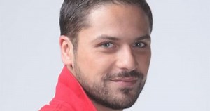 Augustin Viziru- cucerit in cel mai inedit mod! Vezi aici ce sunt in stare femeile sa faca pentru actor!