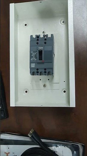 Schneider 40A 3P 10Kaic 220V Circuit Breaker with Nema 1 Enclosure #electx #schneider