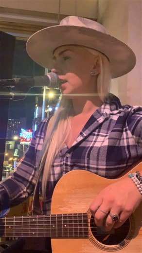 Live from Nashville 🤘🏼 Request a Song! | Jessica Rose