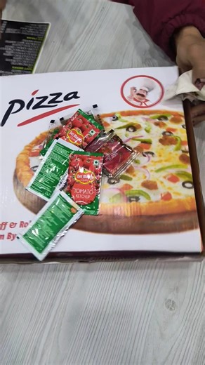 Wait for the Pizza Box Open Moment 🍕🔥
