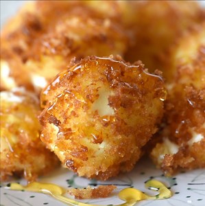217K views · 105 reactions | These Fried Goat Cheese Balls are one of my favorite quick appetizers for a get together with family & friends. Drizzled with honey, they are perfect! Full printable recipe: https://www.gogogogourmet.com/fried-goat-cheese-balls-with-drizzled-honey/ | GO GO GO Gourmet | Facebook