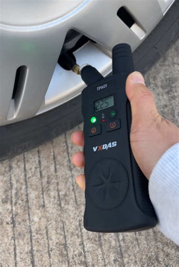 Cómo Restablecer y Comprobar Sensores de Presión de Neumáticos