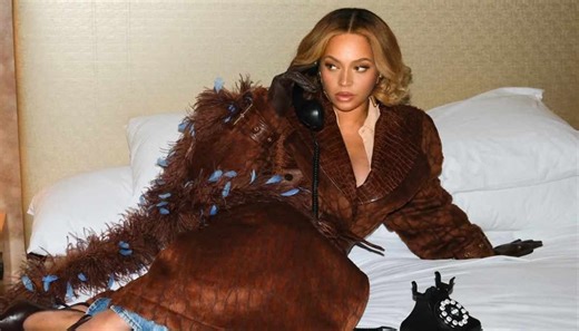 Beyonce teases 'Telephone' part 2 with Lady Gaga? More details